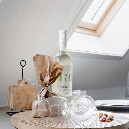 99 Lifestyle Suite Zwaag Luaran gambar